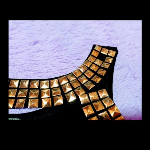 🆗Black & Gold Stud Trim Stretchy Top M - Picture 8 of 13